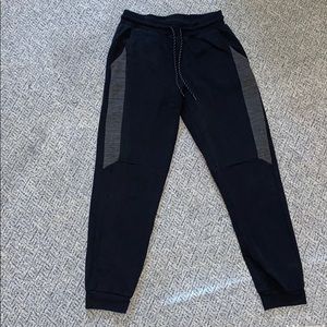 Urban pipeline joggers